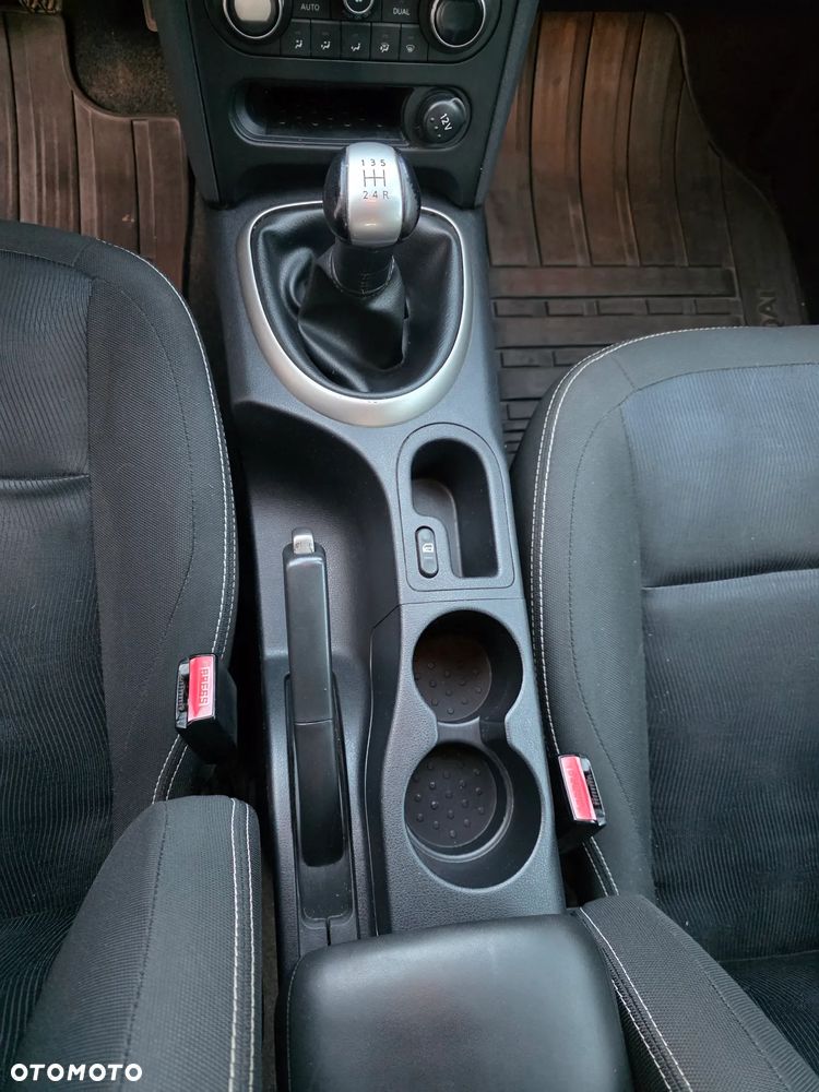 Nissan Qashqai 1.6 Acenta - 11