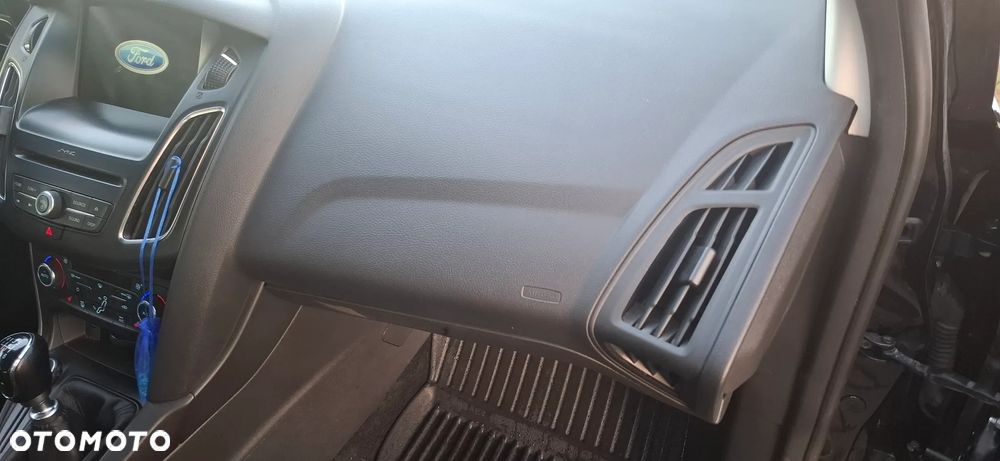 Ford Focus 1.5 TDCi SYNC Edition ASS - 14