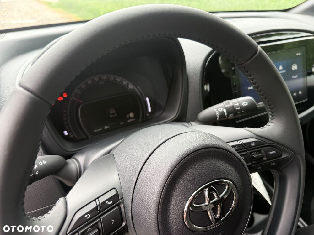 Toyota Aygo X Air Style - 21