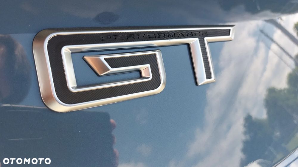 Ford Mustang - 33