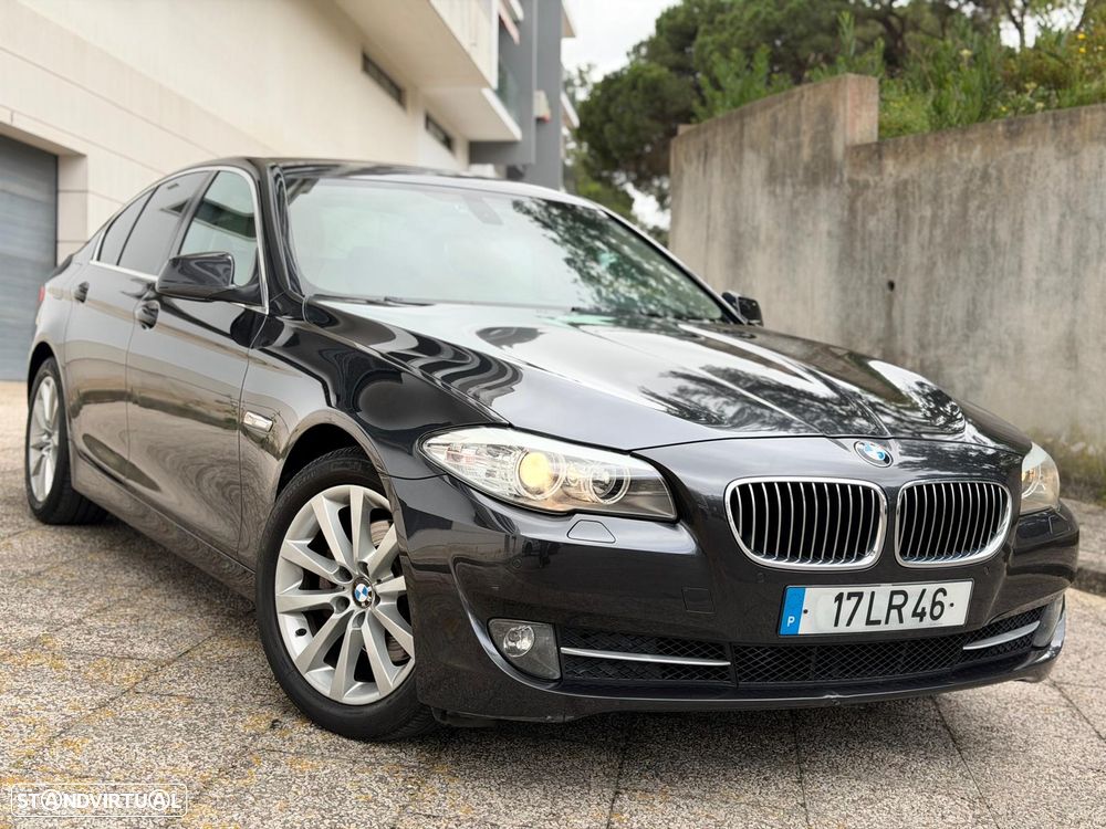 BMW 520 d Exclusive Auto 123g - 4