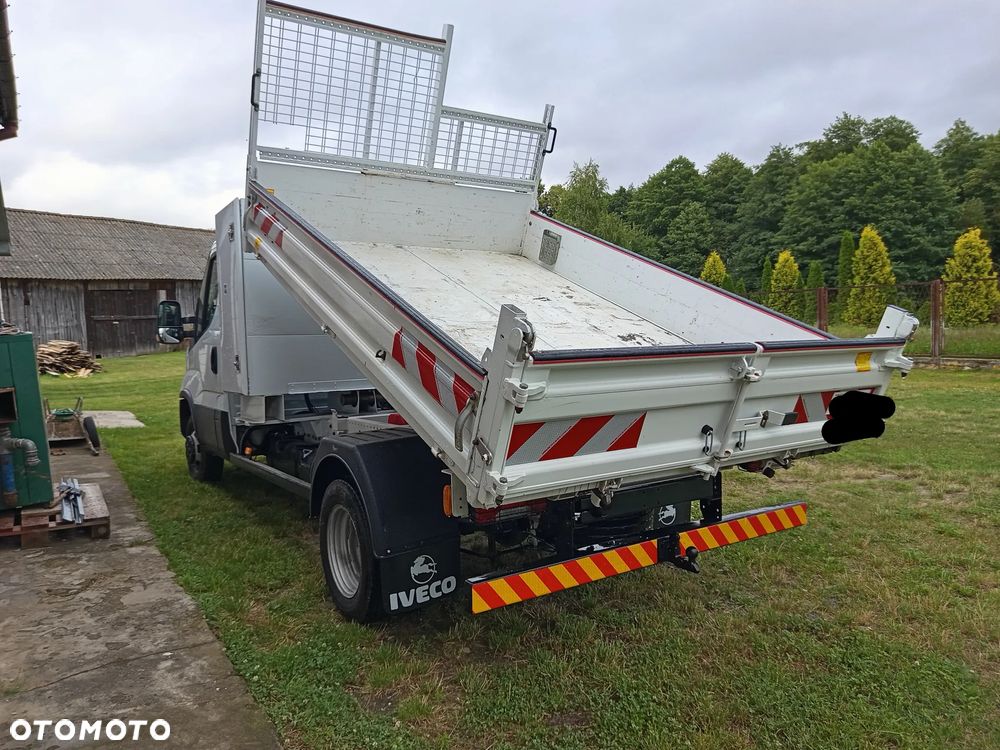 Iveco Daily - 24