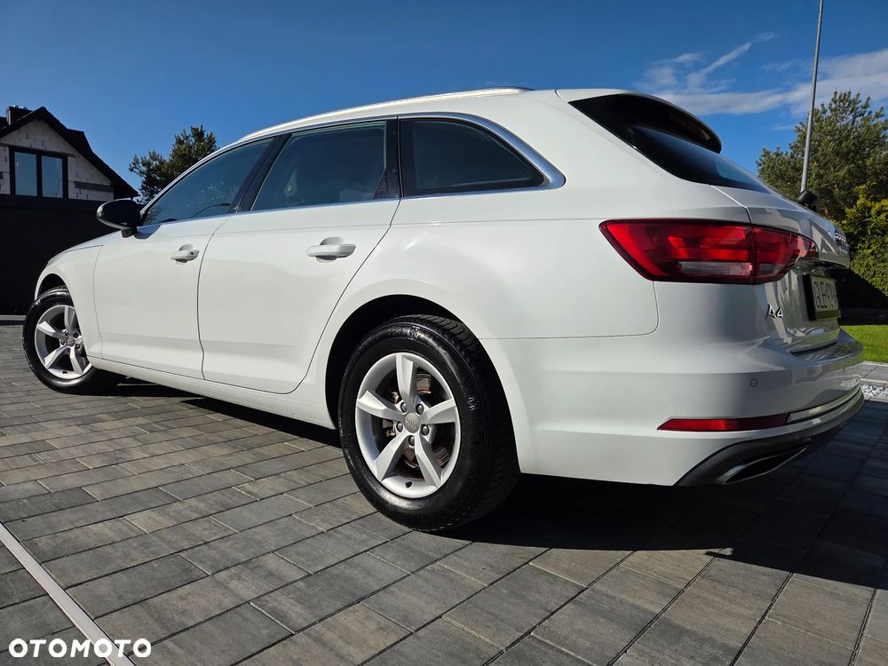 Audi A4 Avant 40 TDI S tronic sport - 2