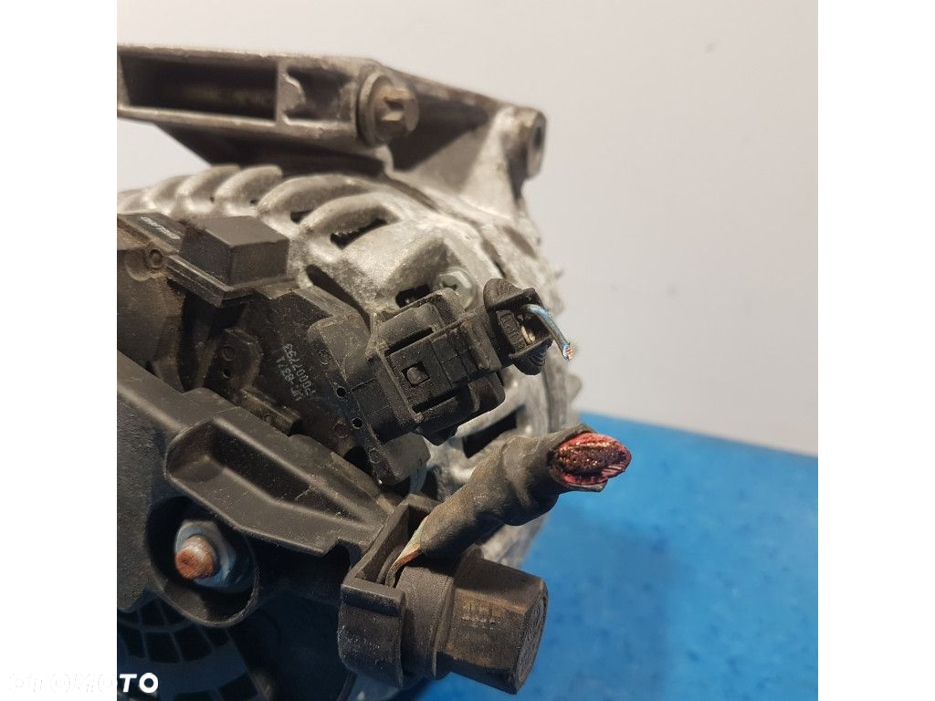 OPEL VECTRA C ALTERNATOR - 4
