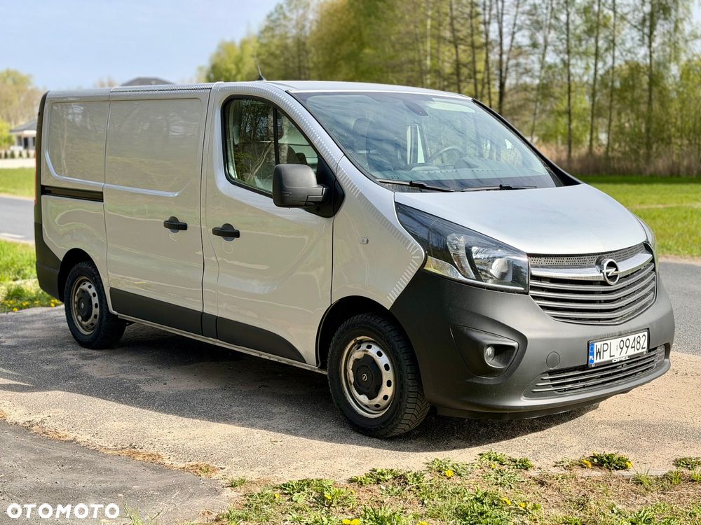 Opel Vivaro - 8