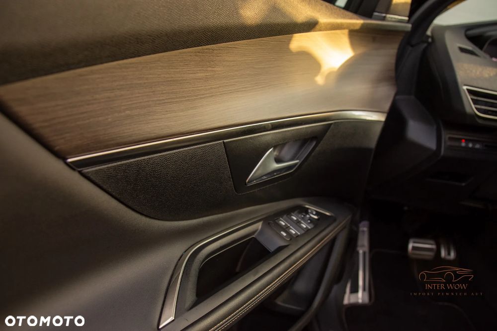 Peugeot 5008 1.6 PureTech GT Pack S&S EAT8 - 21