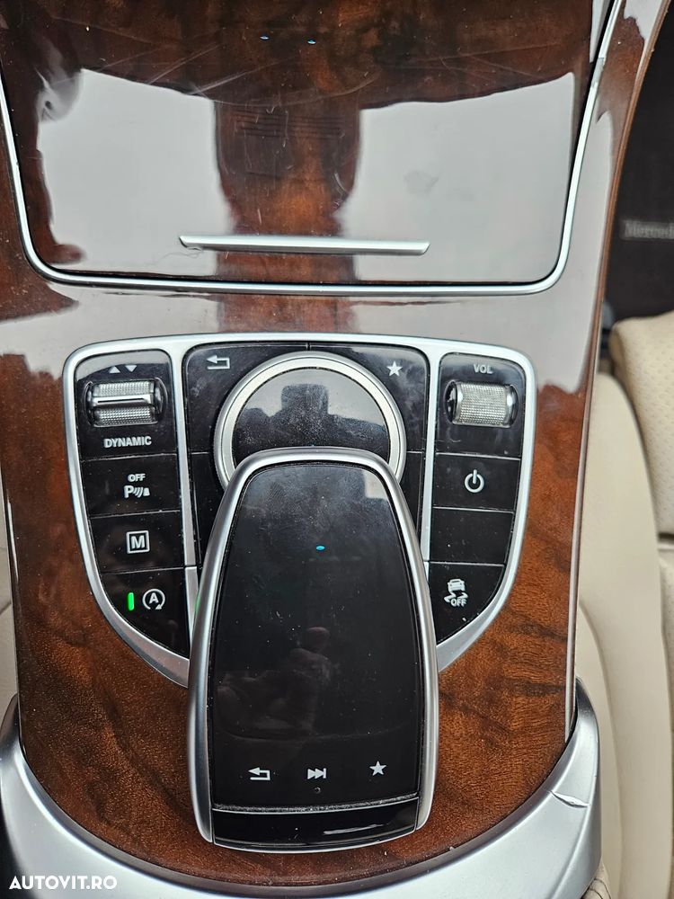 Mercedes-Benz GLC 220 d 4MATIC - 9