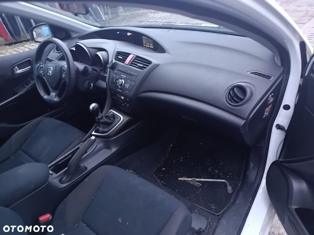 Honda Civic 2.2 i-DTEC Comfort - 11