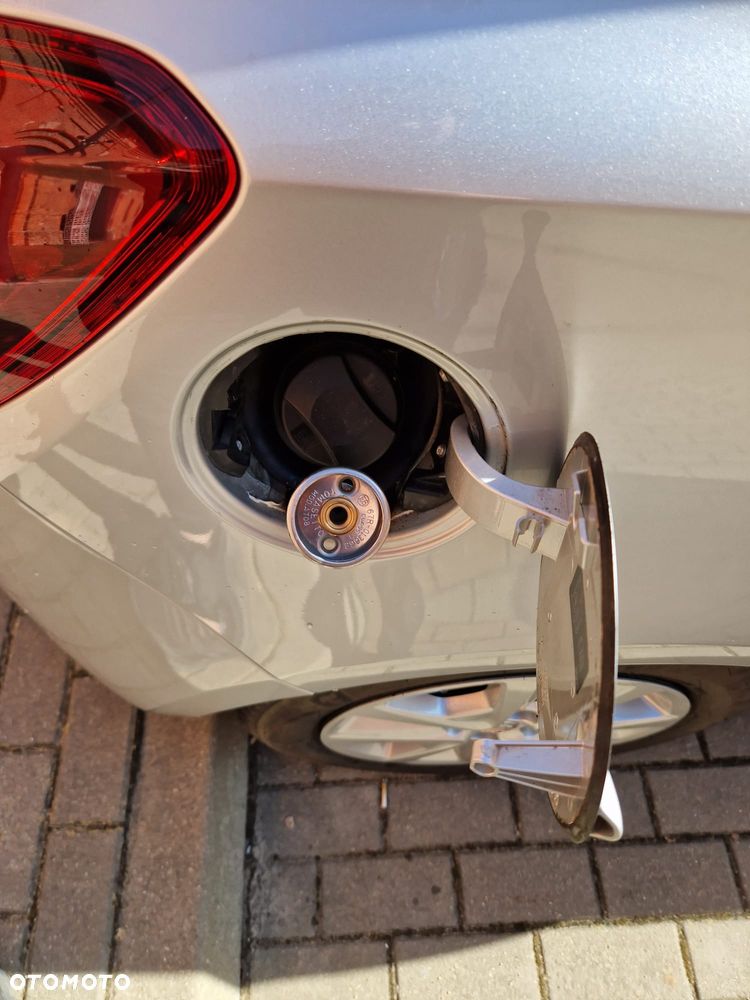 Opel Corsa 1.4 Edition - 11