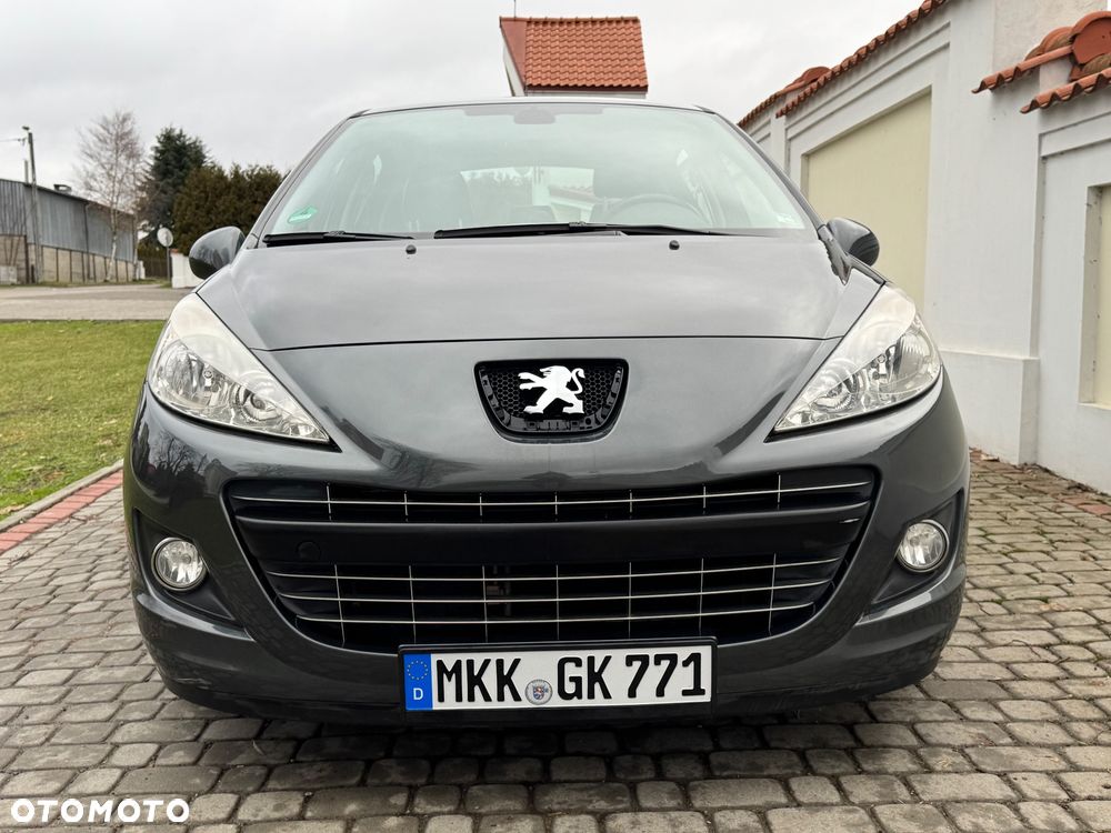 Peugeot 207 - 26