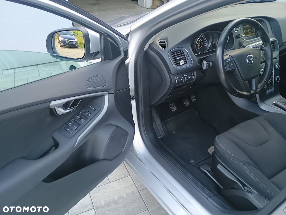 Volvo V40 D2 Drive-E Kinetic - 23