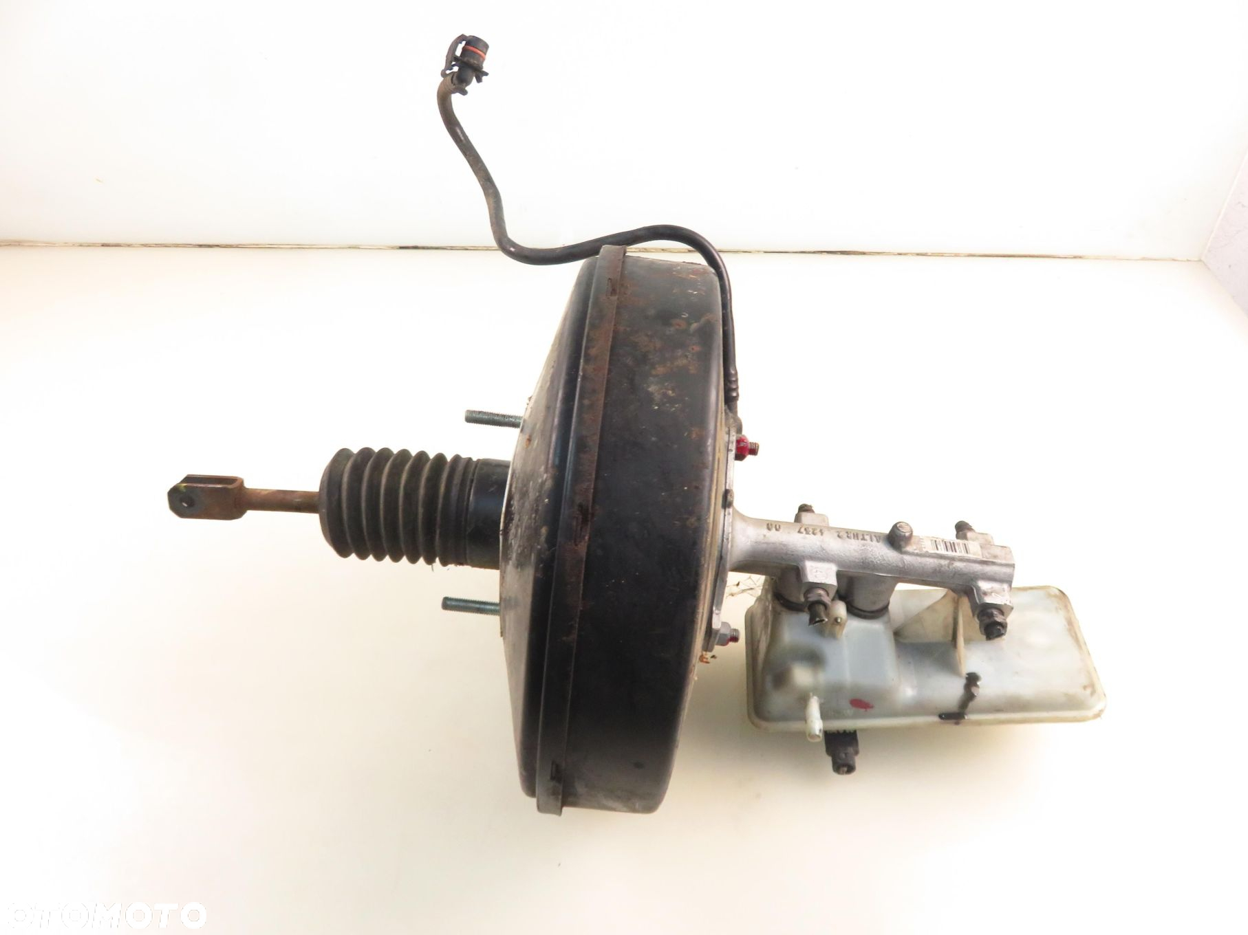 SERWO OPEL VIVARO A Skrzynia (X83) 2.5 CDTI - G9U 630 93857443 8200506839 - 7