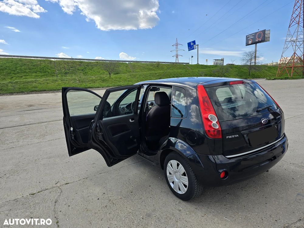 Ford Fiesta - 7