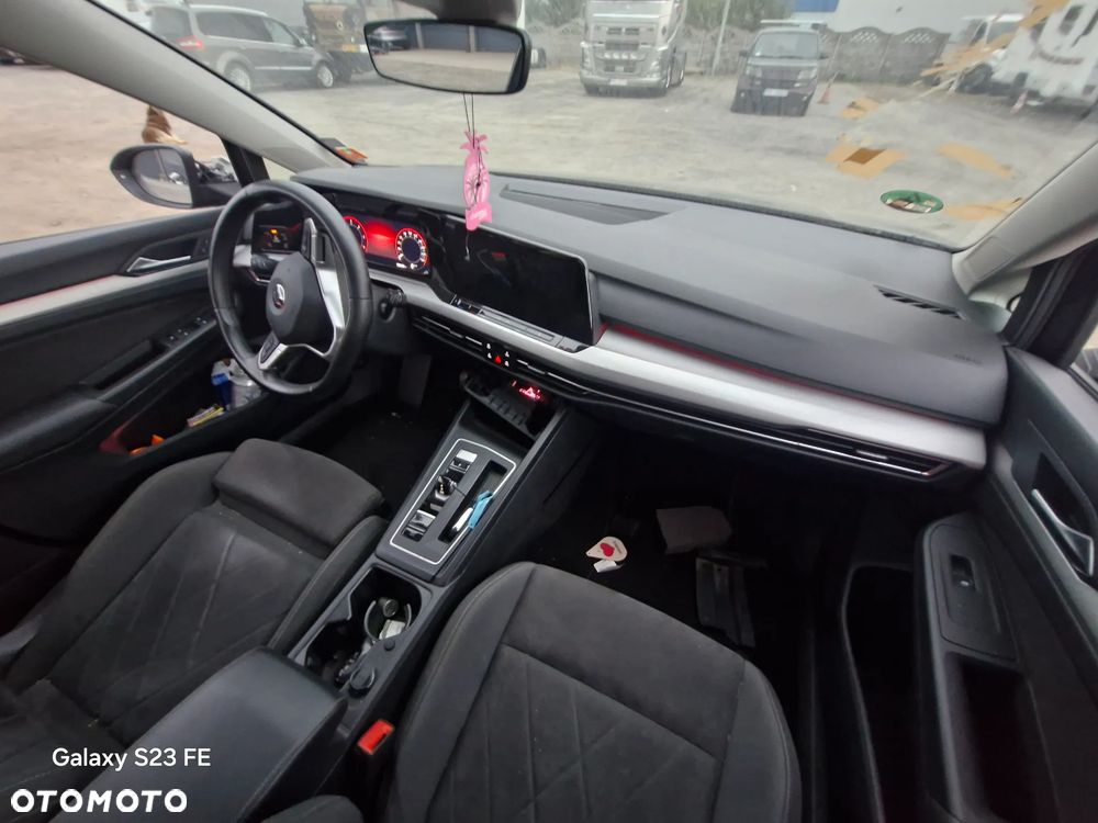 Volkswagen Golf 2.0 TDI SCR DSG Active - 17
