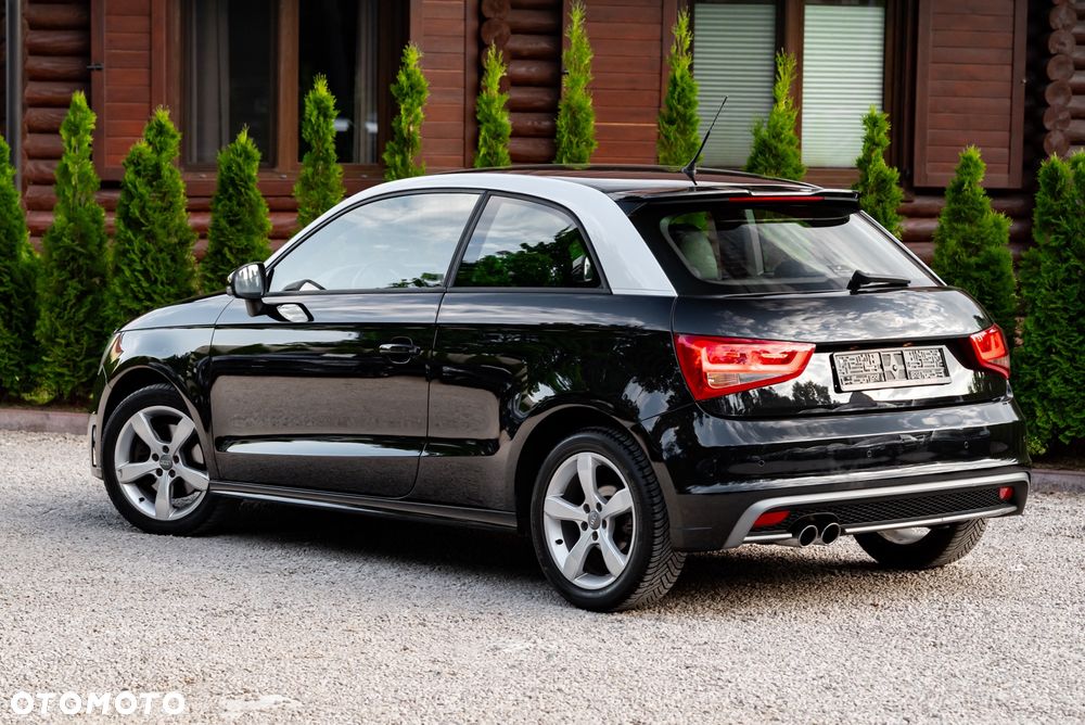 Audi A1 Sportback 1.4 TFSI S line Sportpaket - 10
