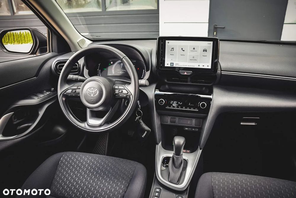 Toyota Yaris Cross Hybrid 1.5 Comfort - 29