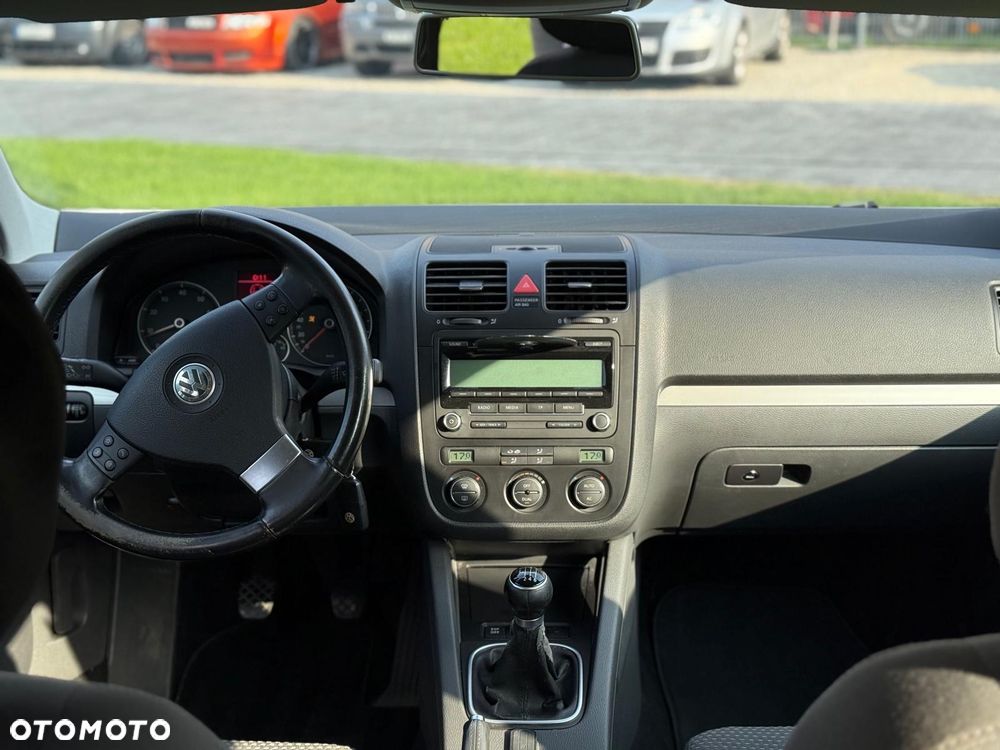 Volkswagen Golf 1.4 TSI Team - 11