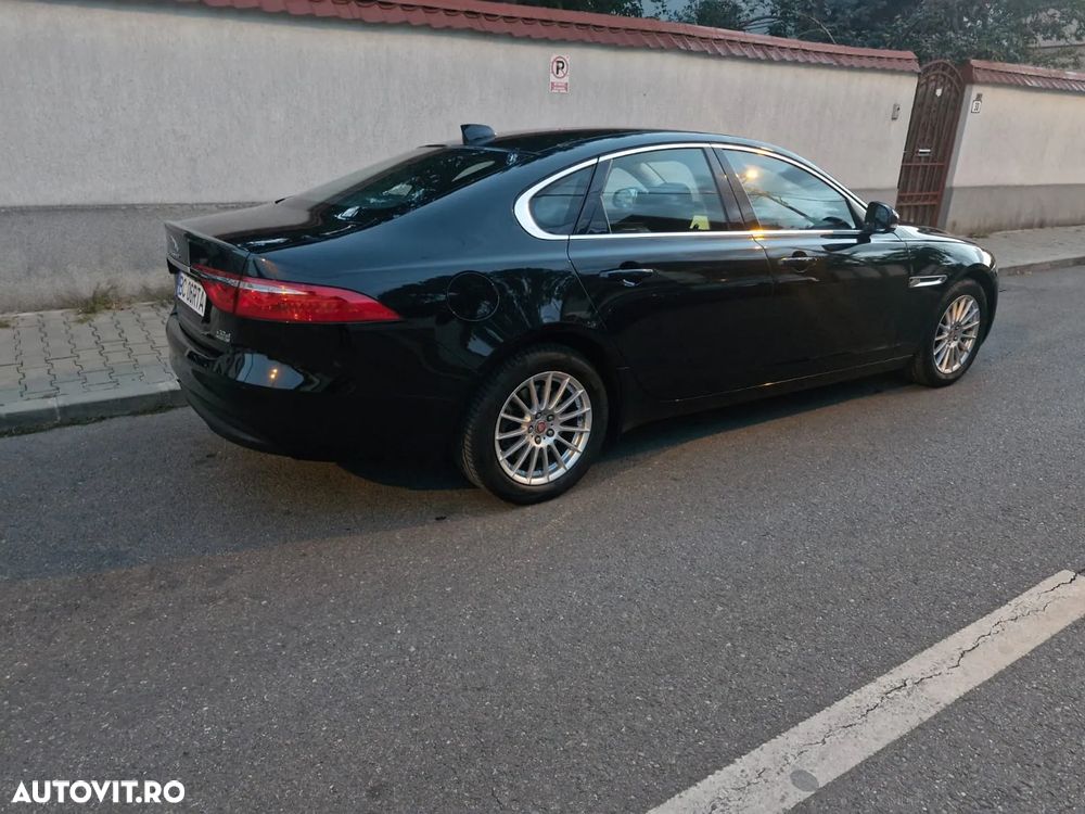 Jaguar XF 20d AWD Prestige - 5
