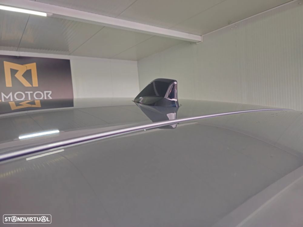 Peugeot 308 180 e-EAT8 GT - 14