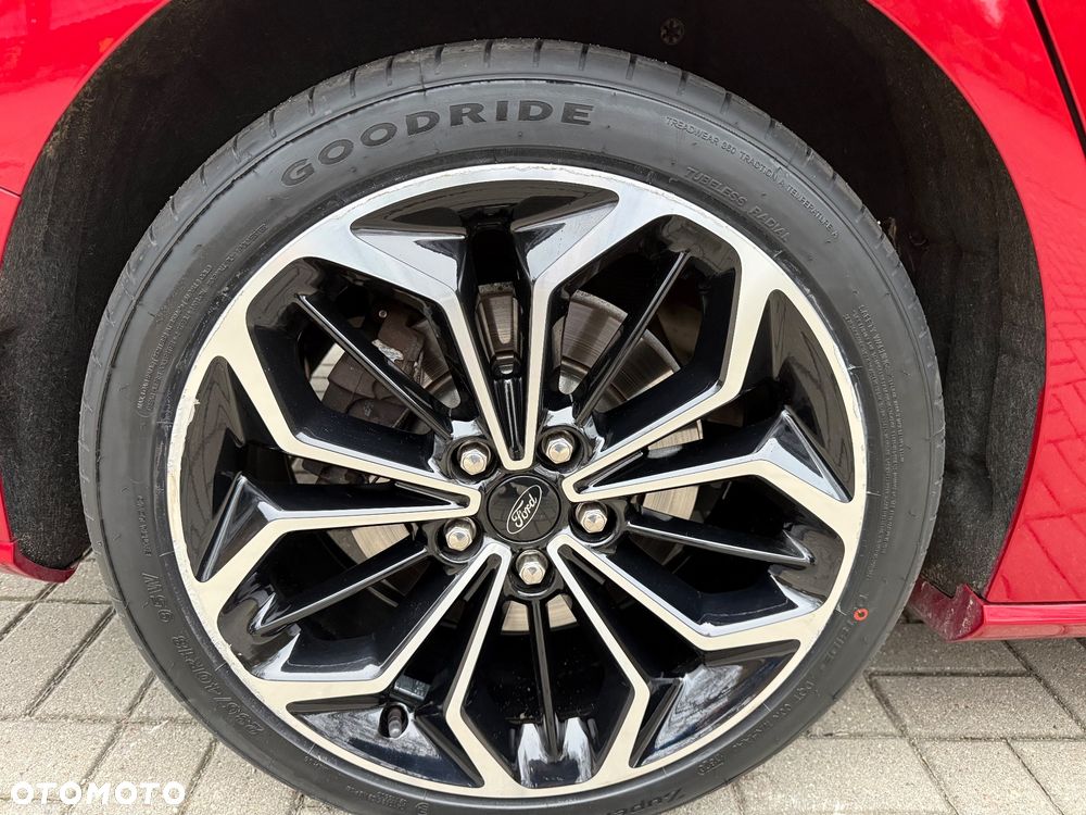 Ford Focus 1.0 EcoBoost mHEV Titanium Style - 35