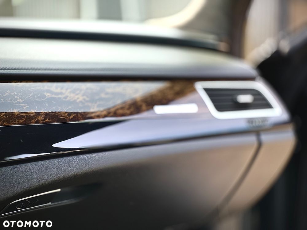 Audi A8 4.2 FSI quattro tiptronic Langversion - 35