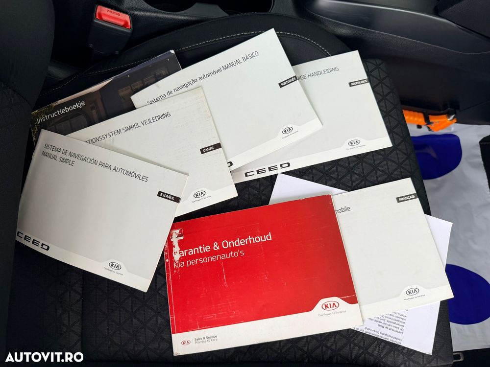 Kia Ceed 1.6 DSL MHEV Star - 40