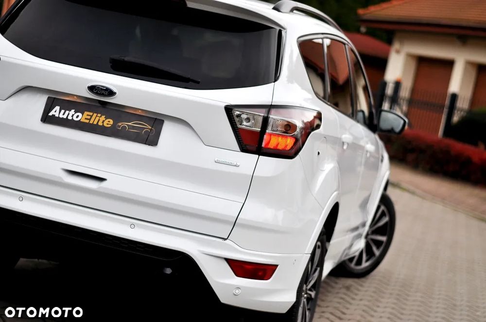 Ford Kuga 1.5 EcoBoost 2x4 ST-Line - 15