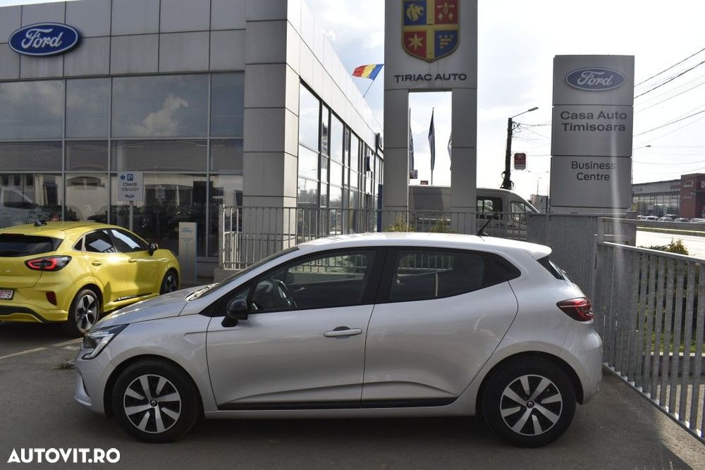 Renault Clio - 8
