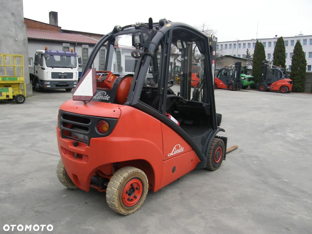 Linde H25T 2006 TRIPLEX 4,75m sprowadzony - 10
