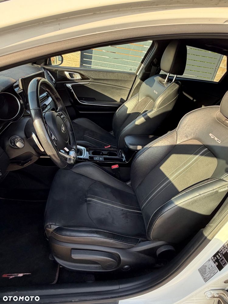 Kia ProCeed 1.6 CRDi GT Line DCT - 4