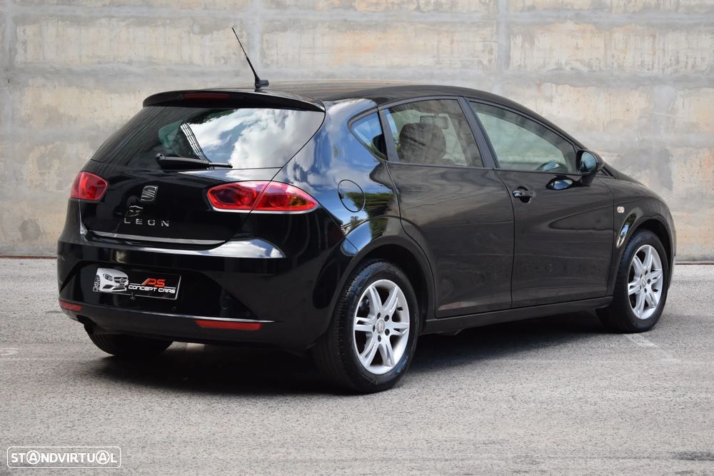 SEAT Leon 1.6 TDI Sport - 2