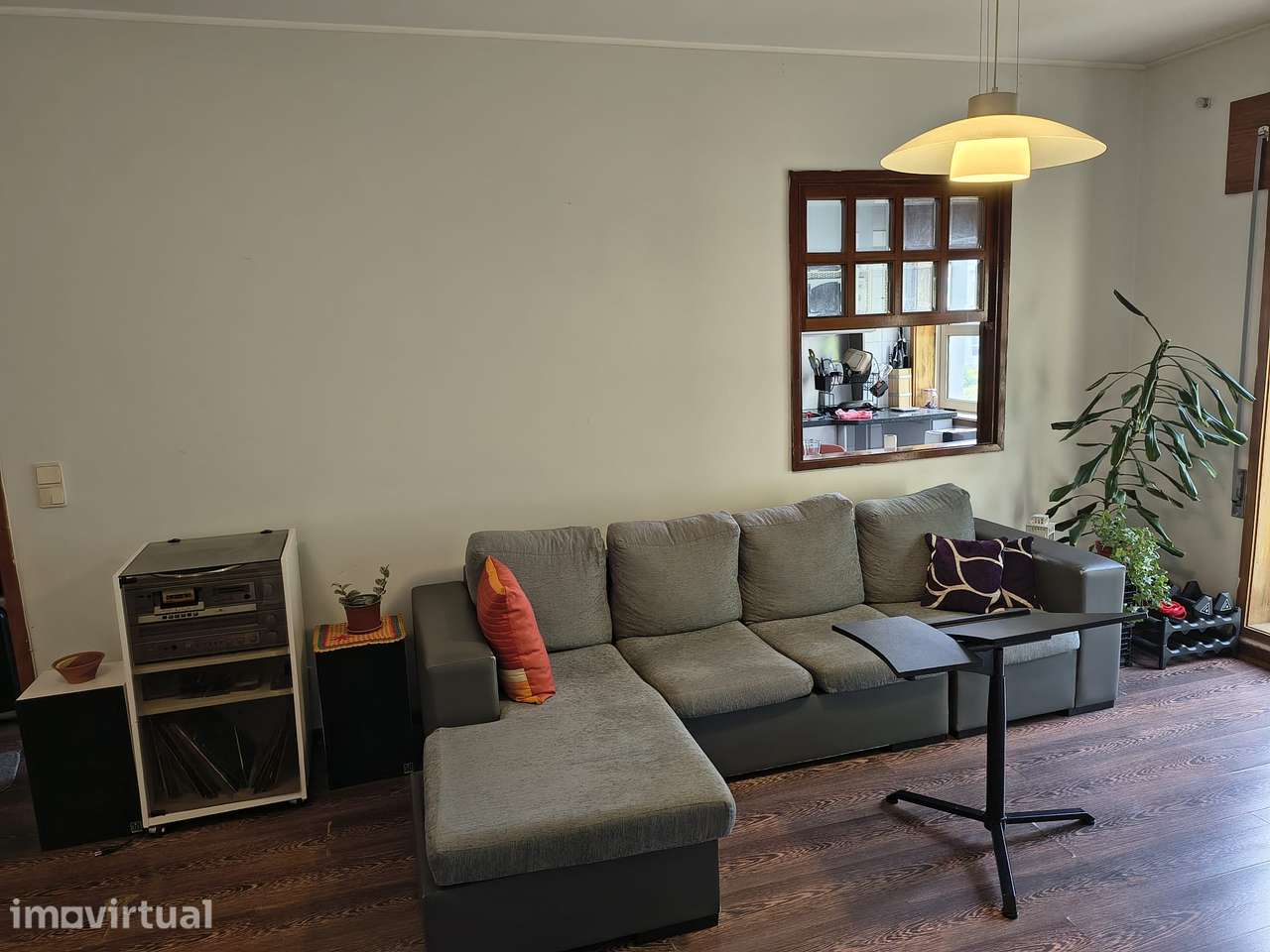 Quarto luminoso em T2 - Grande imagem: 4/13