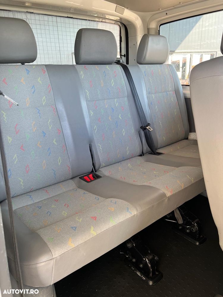 Volkswagen Multivan ver-kurz-plus-trendline - 14