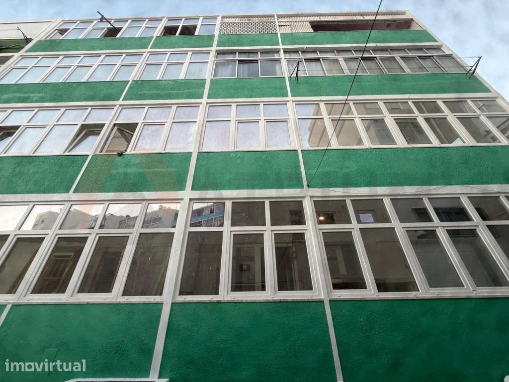 O apartamento totalmente remodelado que procura acaba de chegar ao ... - Grande imagem: 2/22