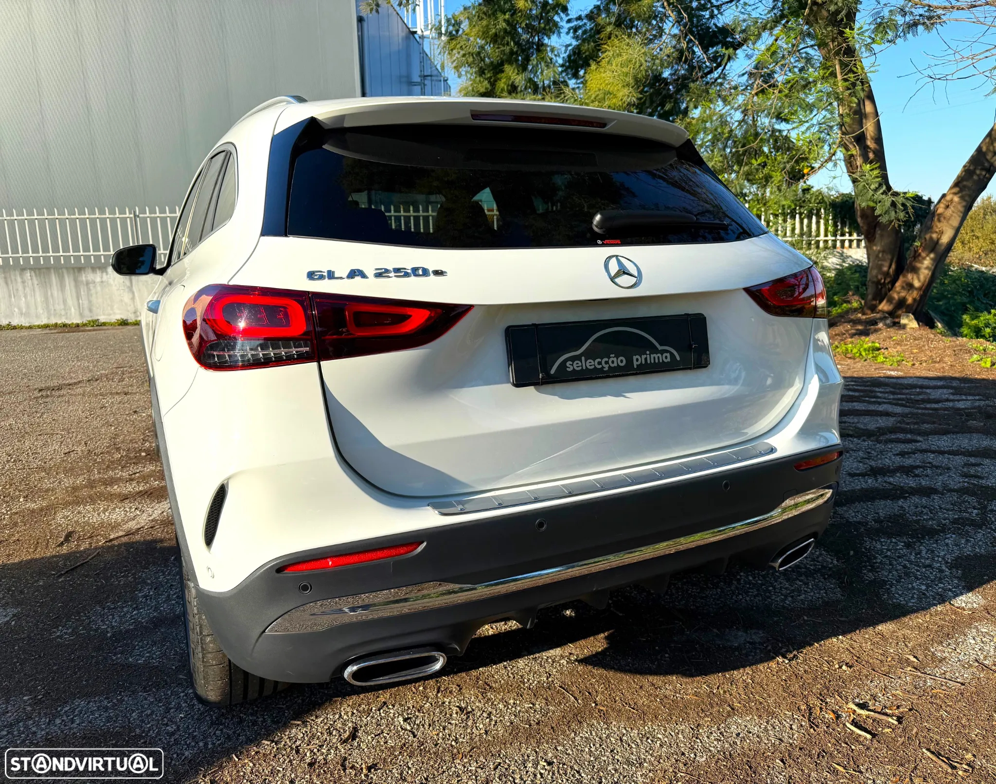 Mercedes-Benz GLA 250 e AMG Line - 3