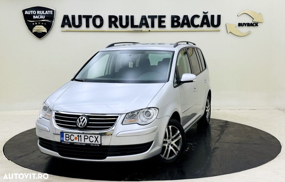 Volkswagen Touran - 2