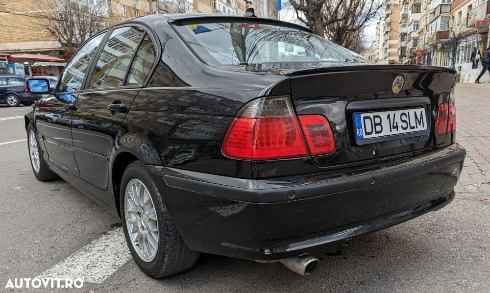 BMW Seria 3 316i - 4