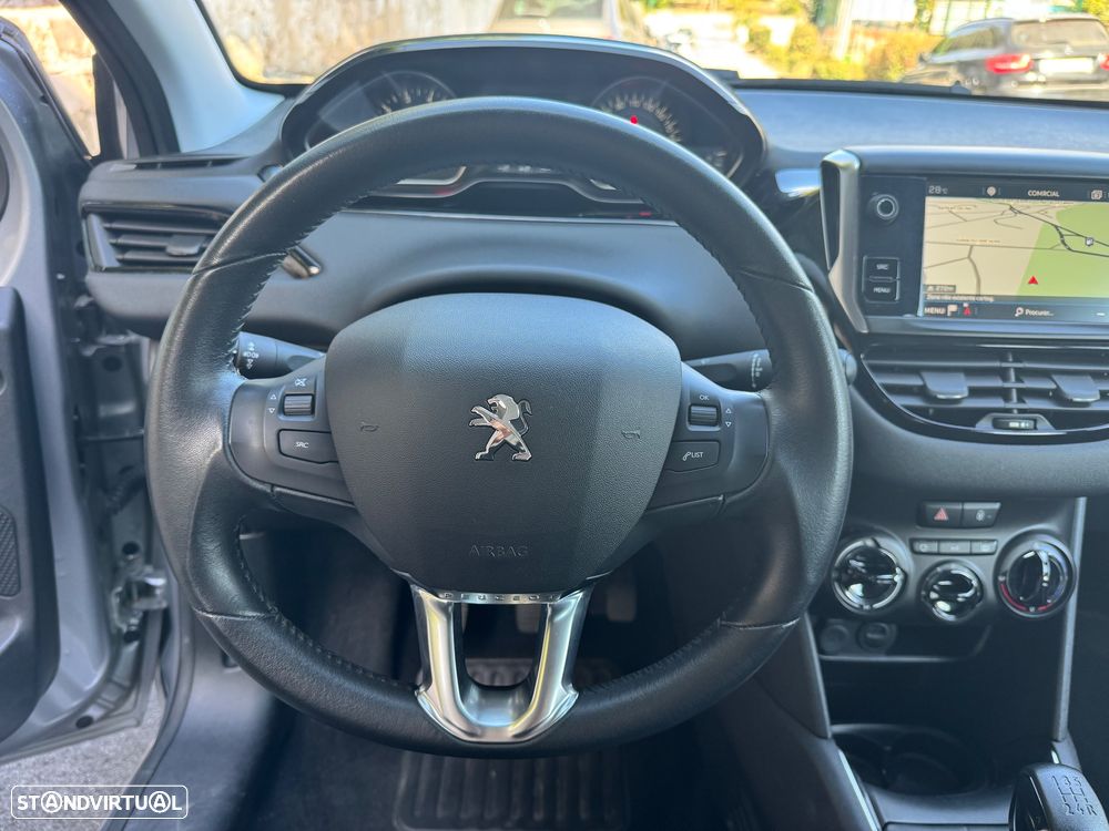 Peugeot 208 1.2 PureTech Active - 9