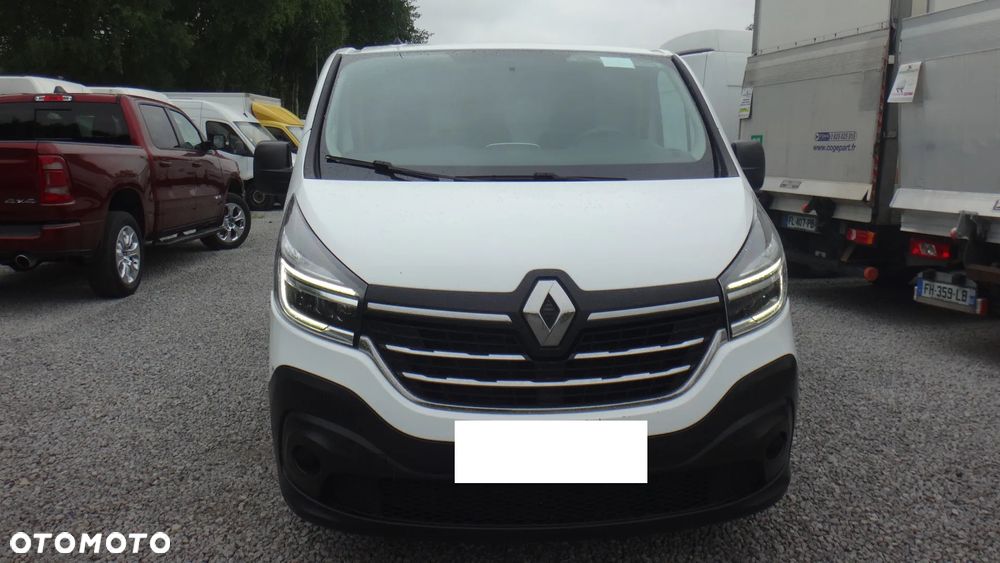 Renault Trafic - 2