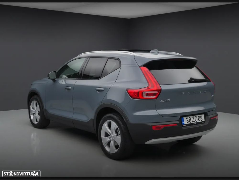 Volvo XC 40 2.0 D3 Momentum Plus - 3
