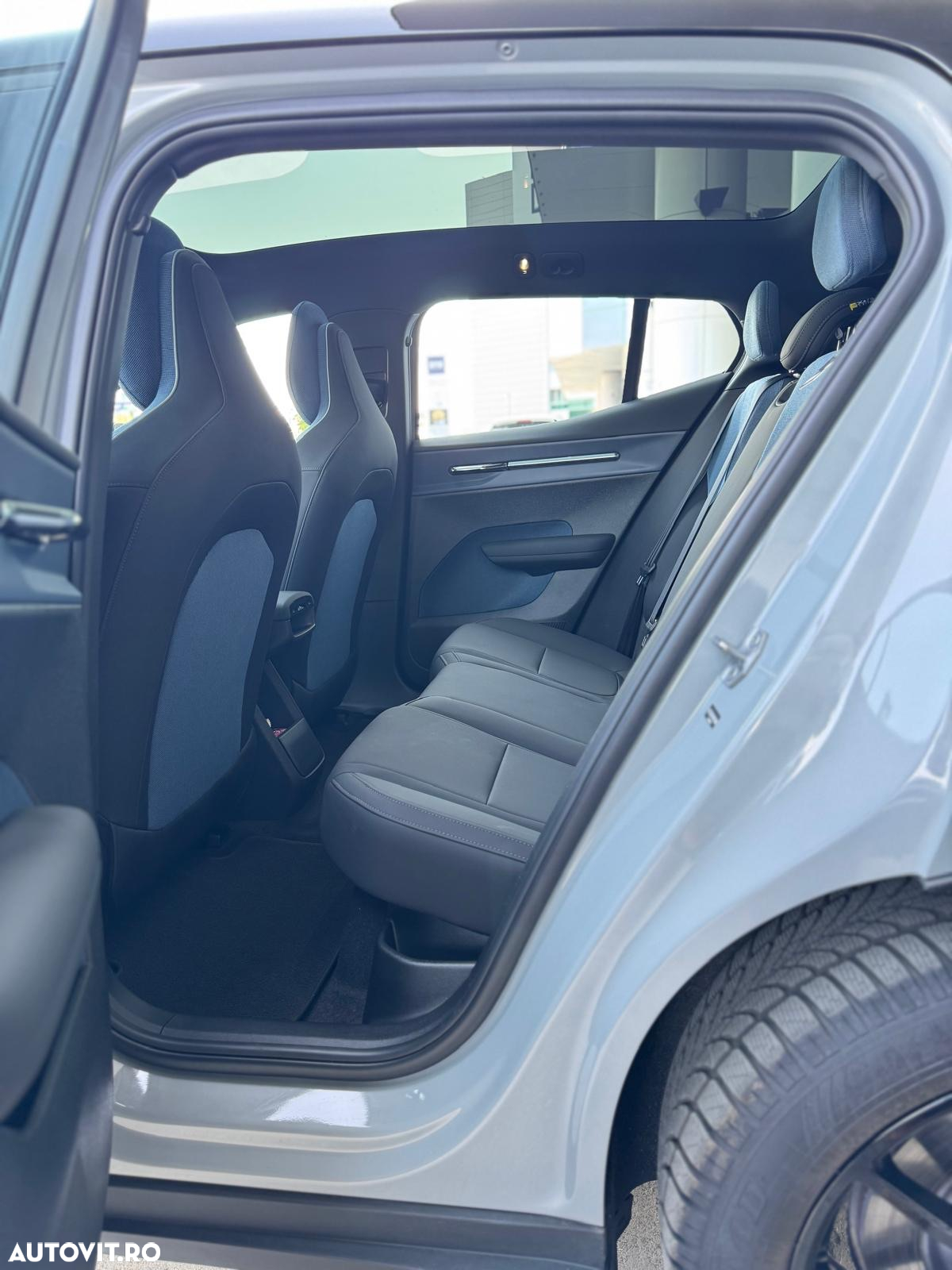 Volvo EX30 Twin Motor Performance AWD Ultra - 18