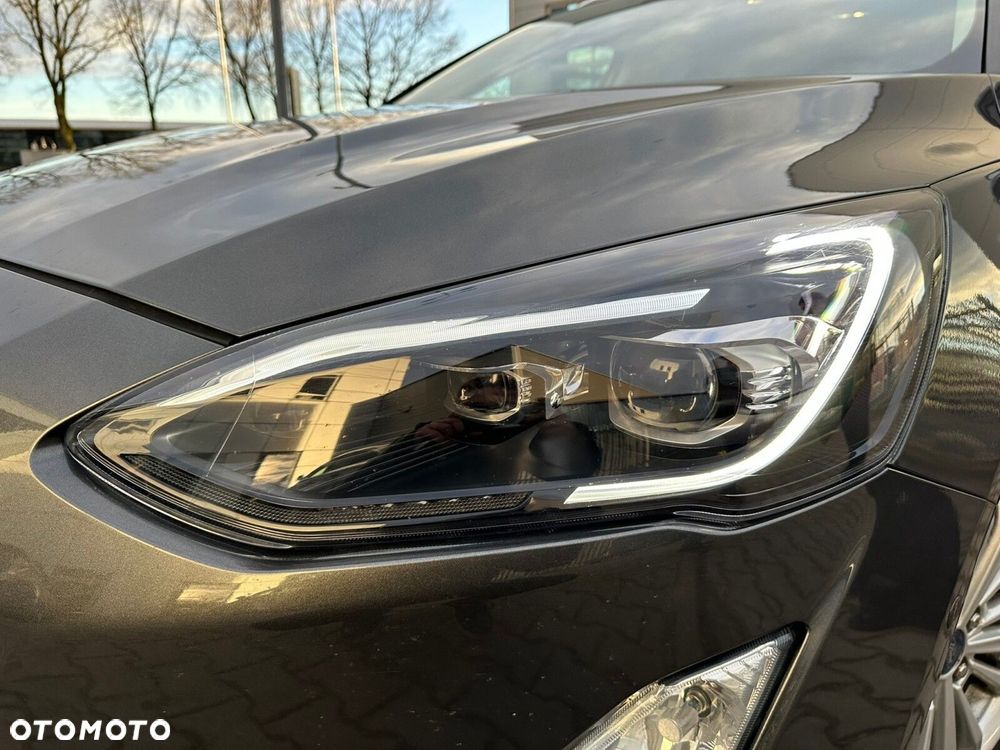 Ford Focus 1.5 EcoBoost Titanium X - 24