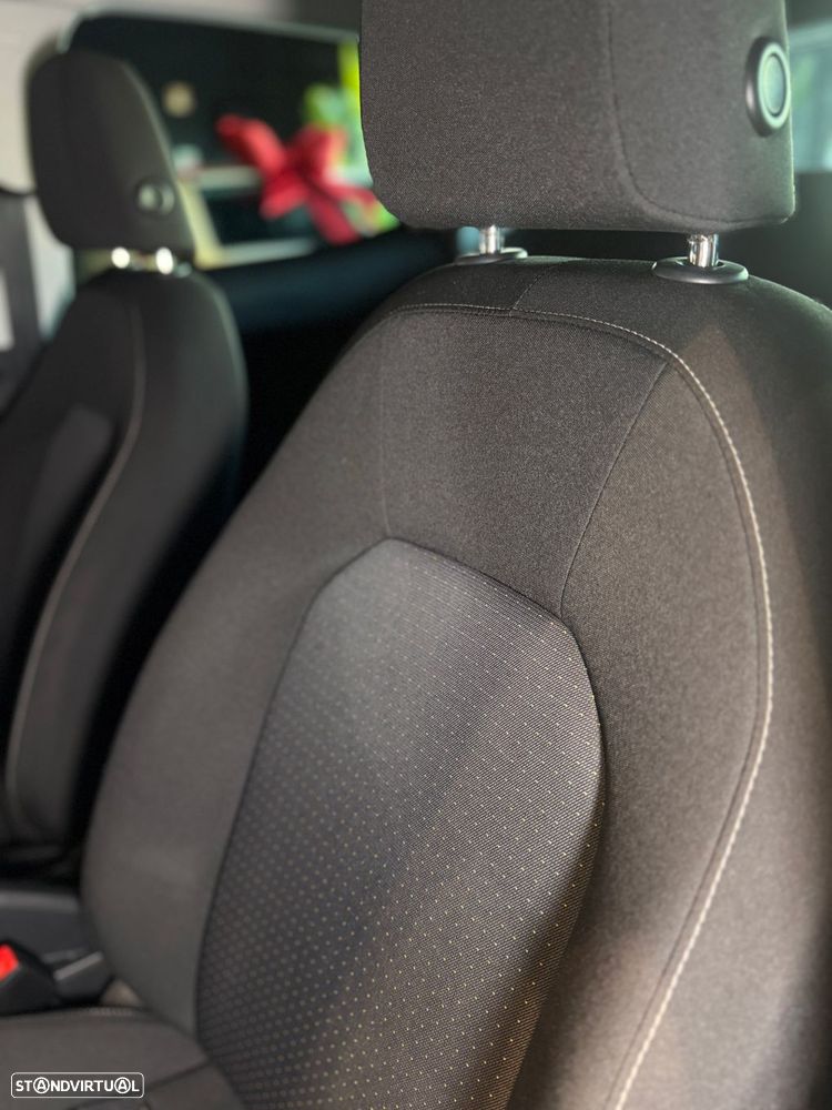 SEAT Arona 1.0 TSI Style DSG - 37