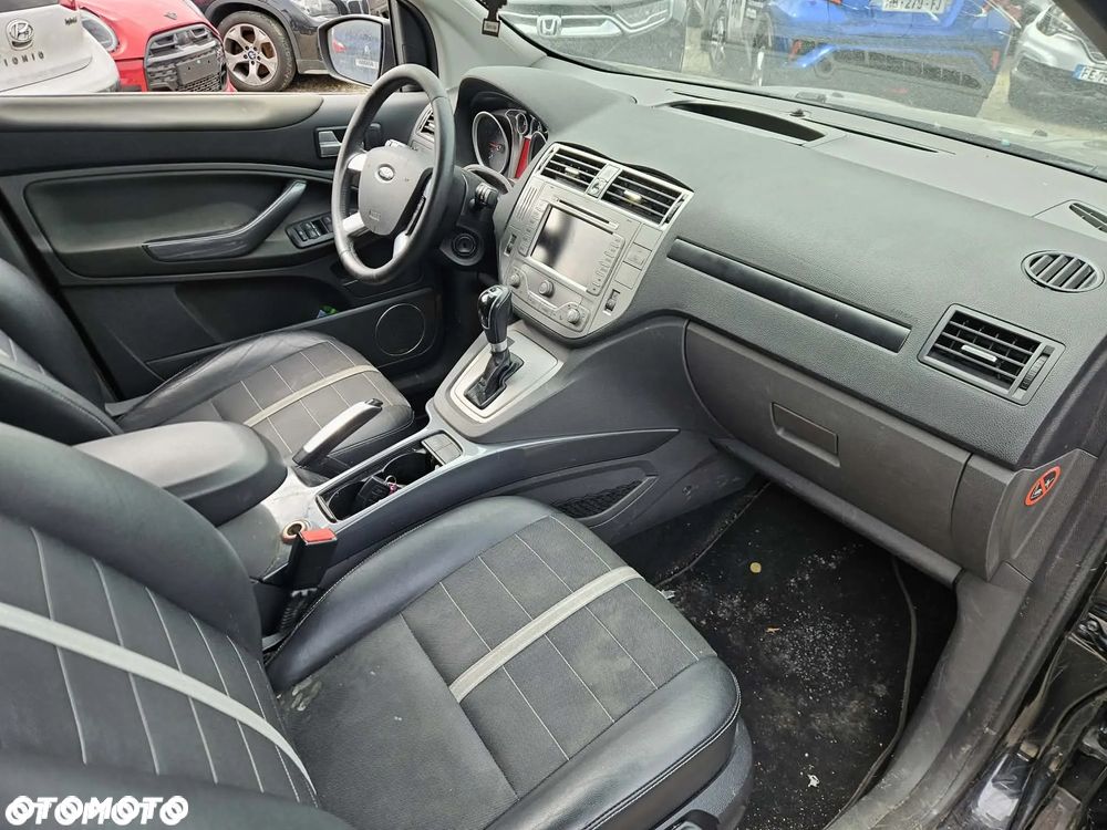 Ford Kuga 2.0 TDCi 4x4 Titanium - 20