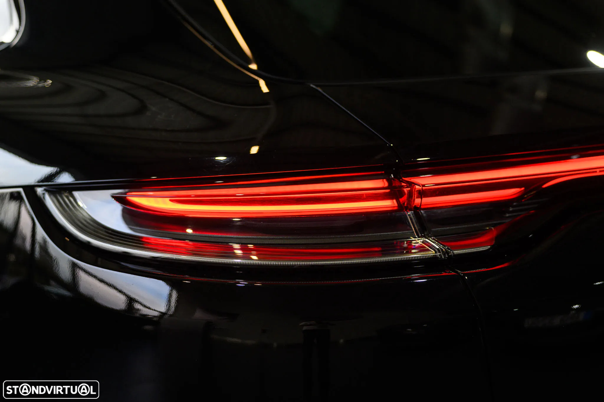 Porsche Panamera Sport Turismo 4S E-Hybrid - 10