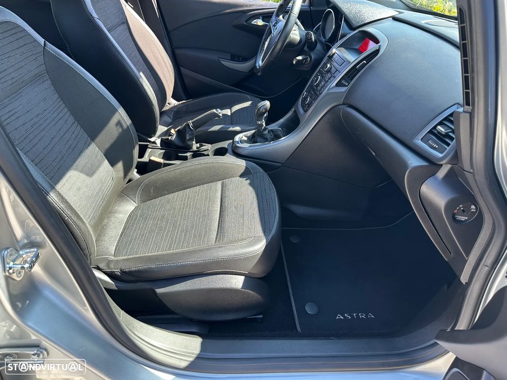 Opel Astra Sports Tourer 1.3 CDTi Selection S/S - 32