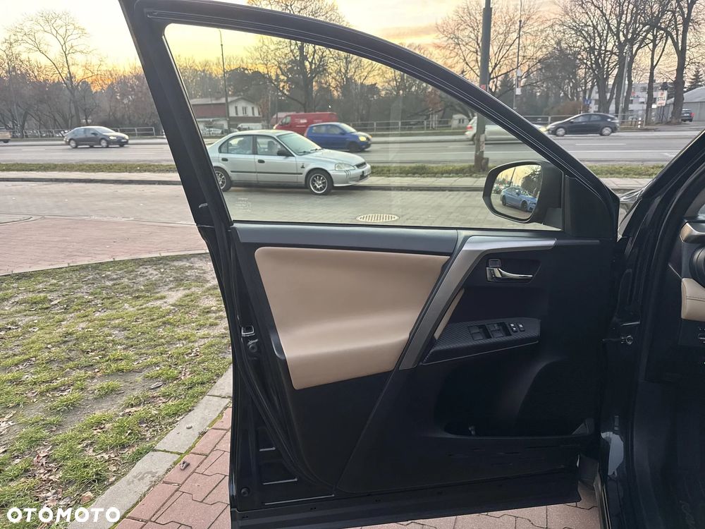 Toyota RAV4 2.0 Prestige 4x4 MS - 11