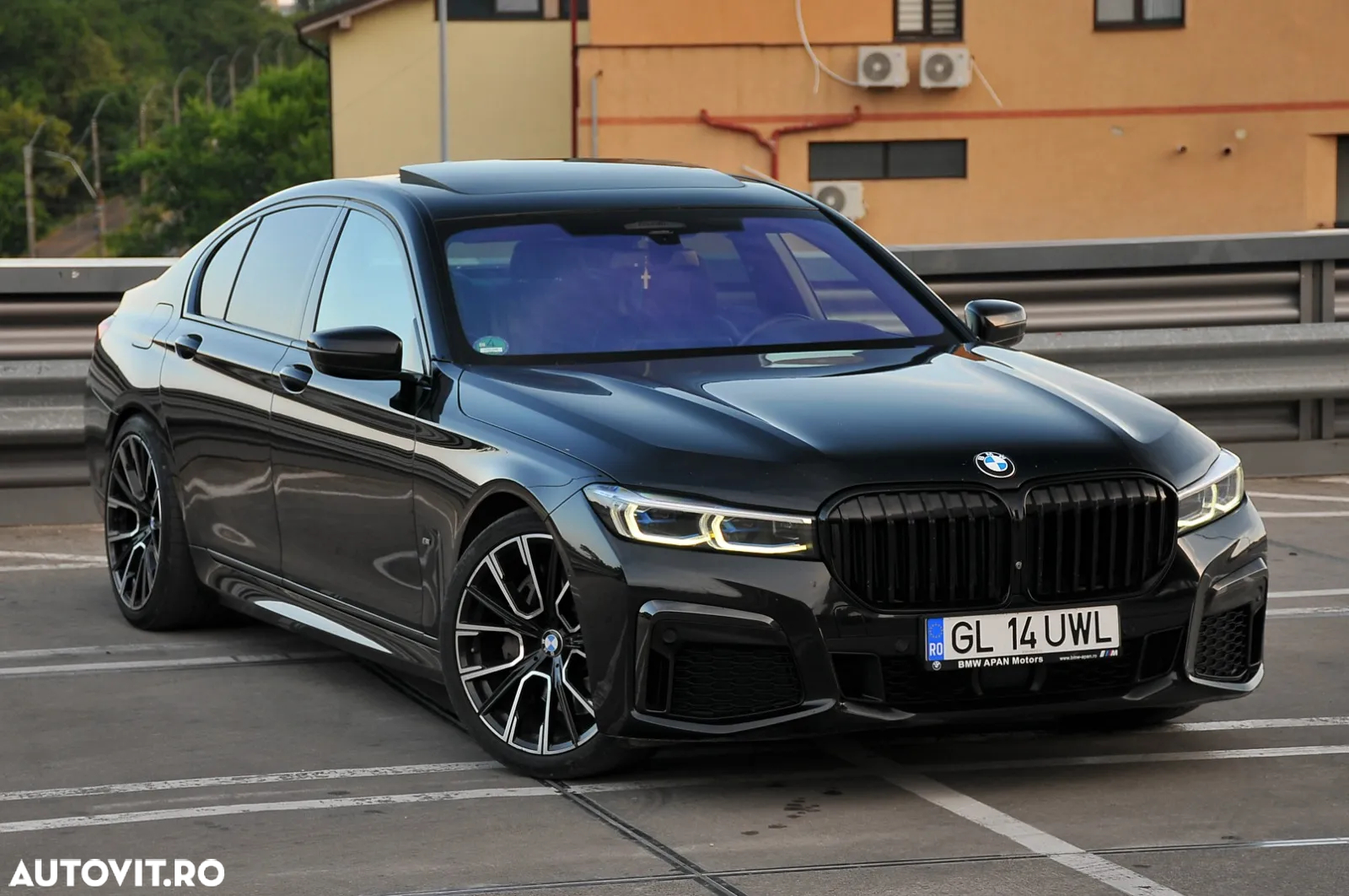 BMW Seria 7 745Le xDrive AT PHEV - 13