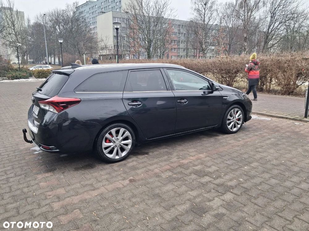 Toyota Auris - 5