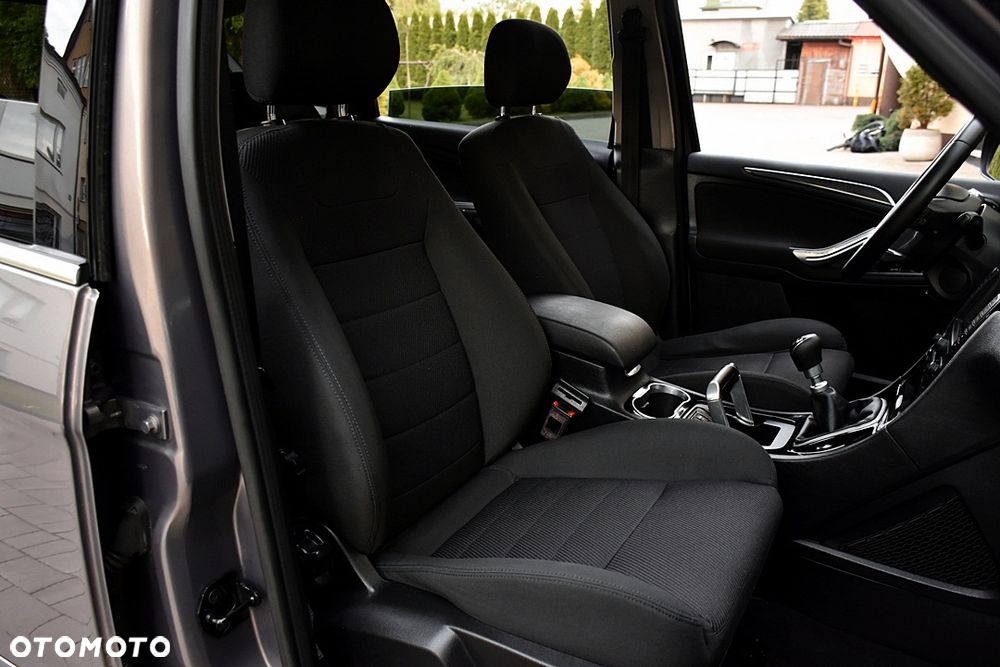 Ford S-Max 2.0 TDCi DPF Titanium - 31